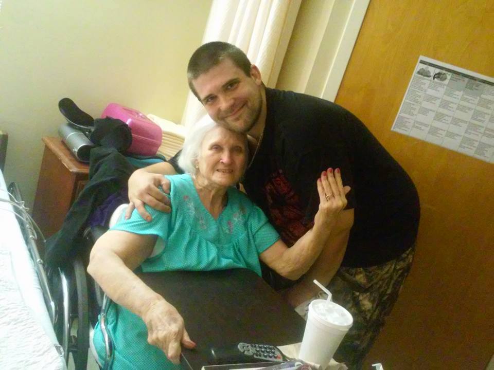 12249739_1129007347132113_156439483061414963_n